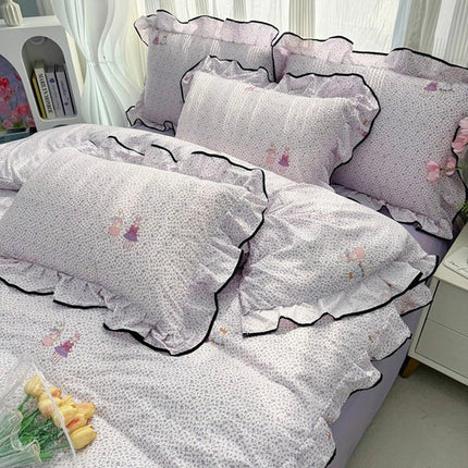 Fresh Ruffled Edge Trim Bedding Set